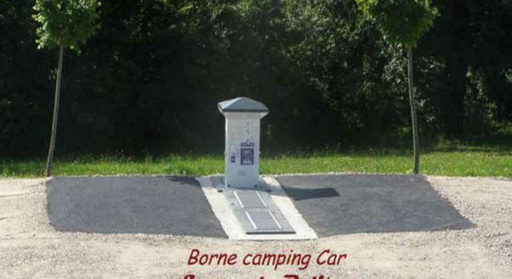 Borne aire camping car Beauzac
