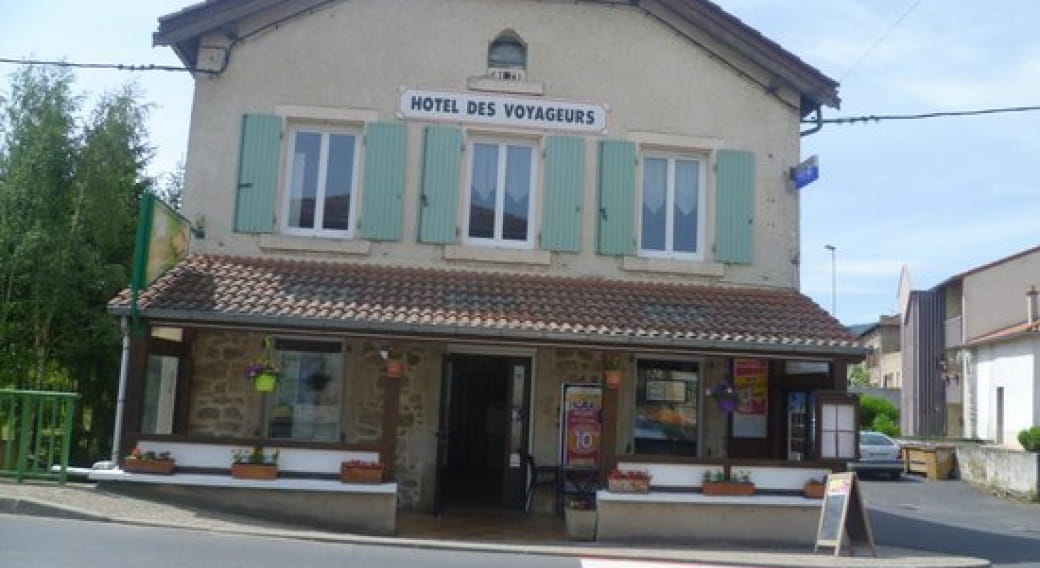 Hôtel Restaurant les Voyageurs