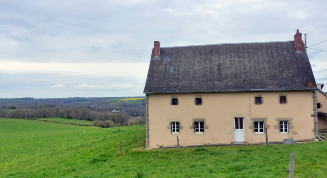 Domaine de Chaux - vue panoramique sur la campagne bourbonnaise - Allier en Auvergne