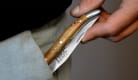 Atelier montage de couteau Laguiole par Arblète G.David