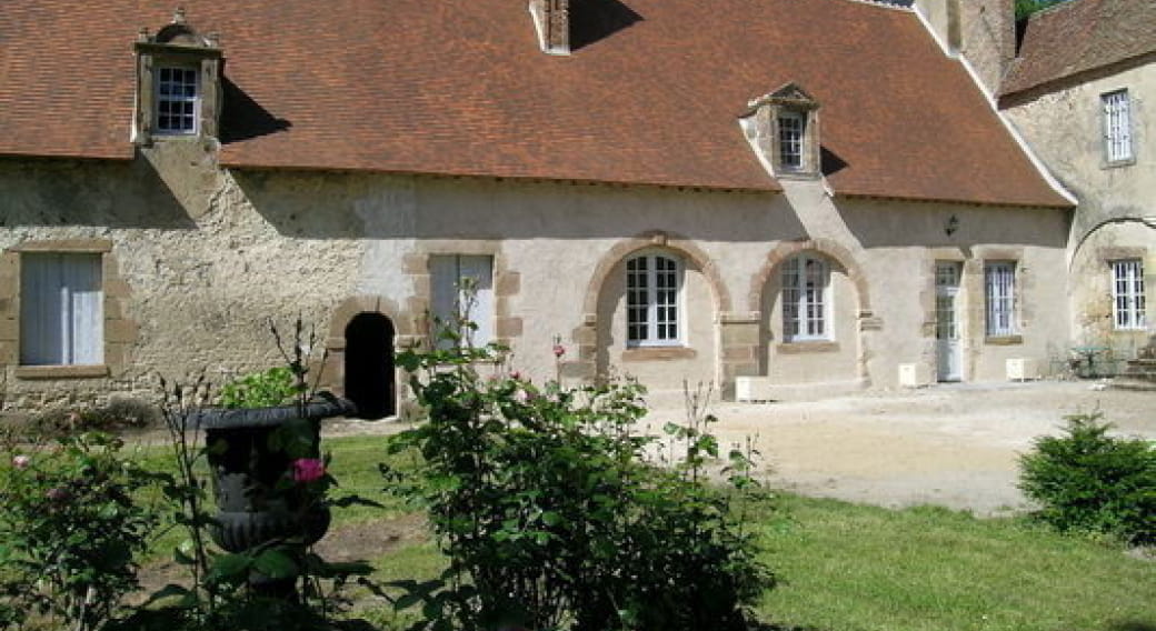 Gite du Chateau de Villard à Villeneuve sur Allier en AUVERGNE