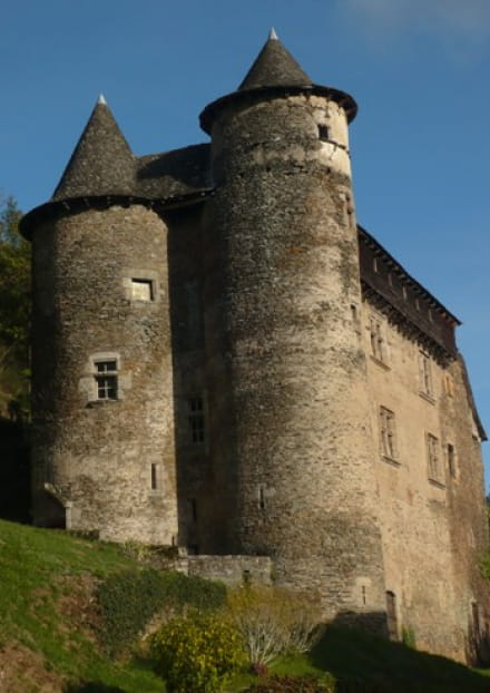Visites du Château fort de Vieillevie