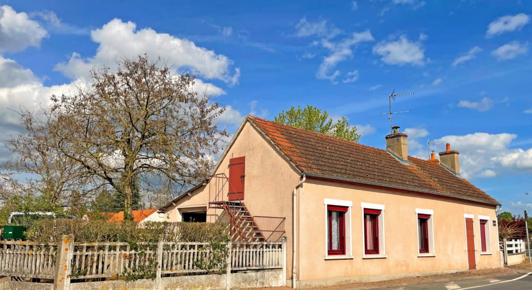 Gîte Chez Mémé Jeannette Thiel sur Acolin Allier en Auvergne