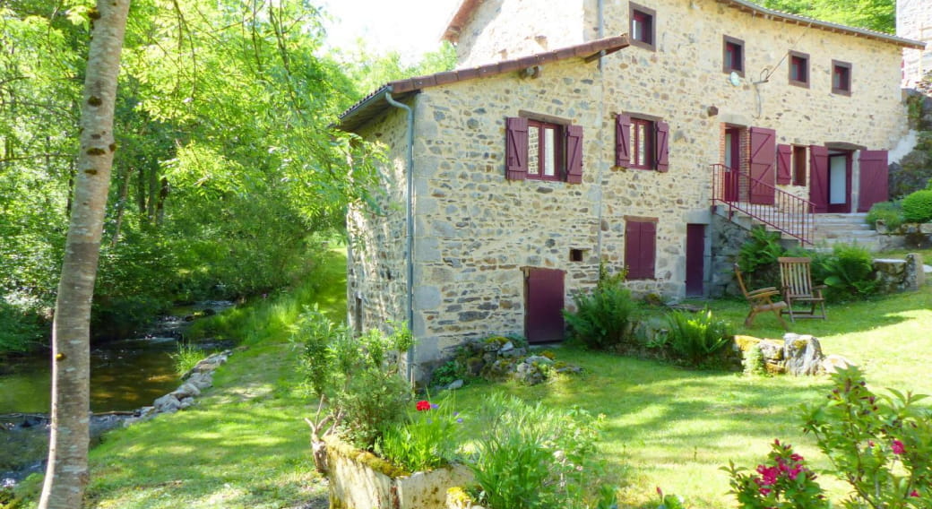 Gîte Moulin des Thons à FERRIERES-SUR-SICHON dans l'Allier en Auvergne