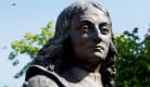 Statue de Blaise Pascal à Clermont-Ferrand