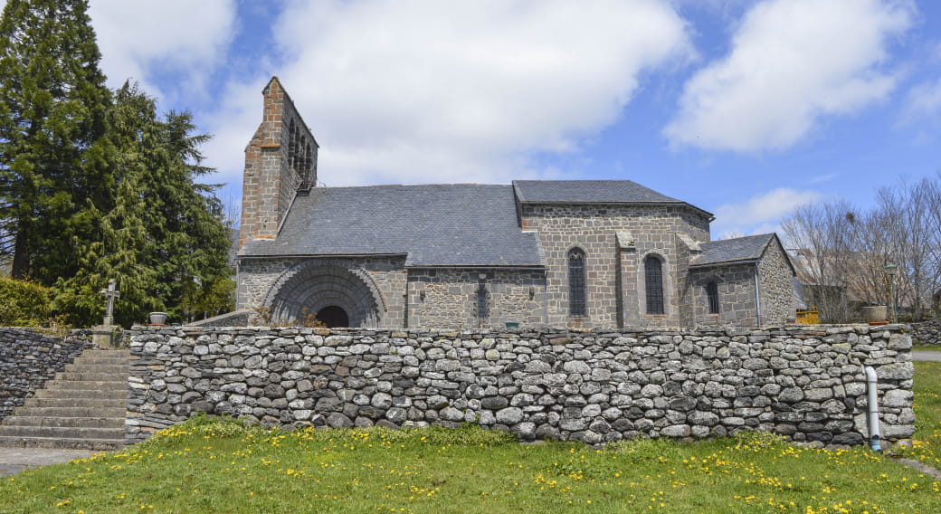 Eglise Saint-Jean Baptiste de Vernols