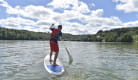 Séance de stand up paddle sur le lac d'Aydat