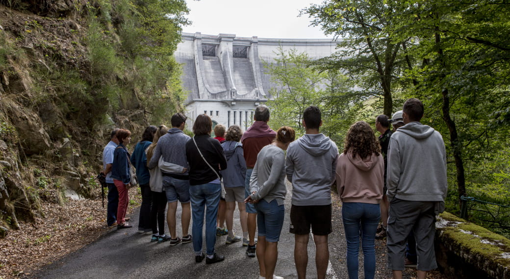 Visite du barrage de Saint-Étienne-Cantalès