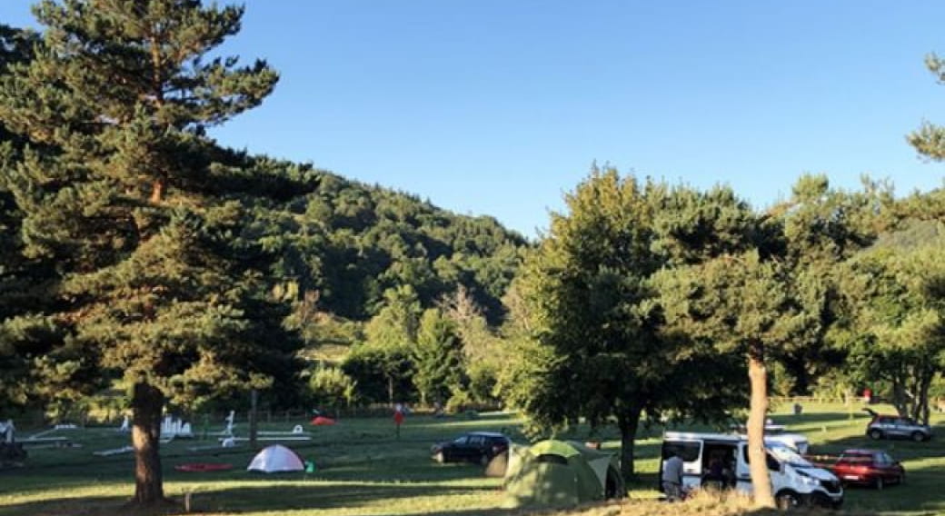 Aire d'accueil camping-car Park de Murat - Camping Stalapos