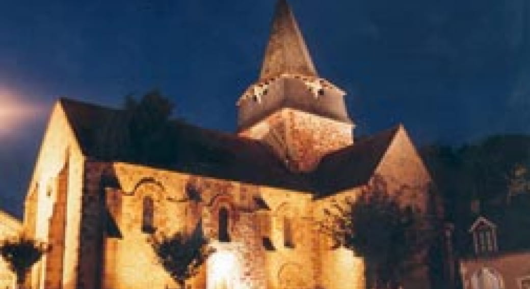 Église de nuit